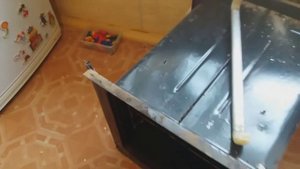 Разобрал электроплиту и сдал в металл