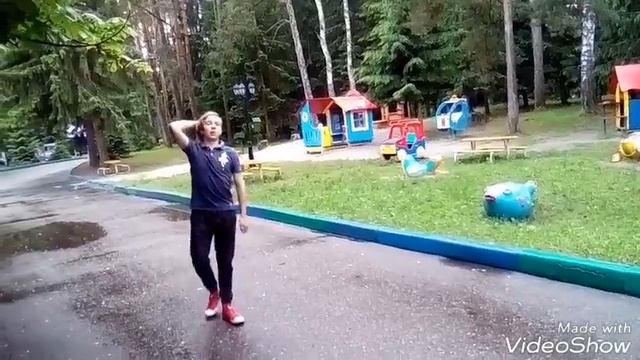 Экскурсия по лагерю ,, Луковое озеро''