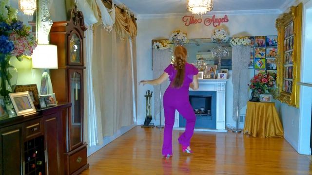 Despacito Bachata- Line Dance Demo By Che Che (The Angels Line) смотреть онлайн