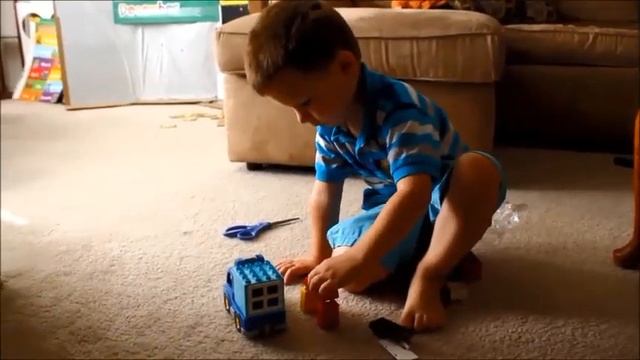 Лего дупло Полицейский патруль 10809/ Распаковка/Обзор смотреть онлайн