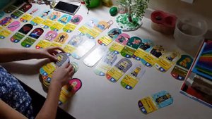 Миньоны, карточки из магазина Магнит. Вся коллекция 84 штуки