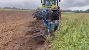 Работа плуга Jeegee 5+1