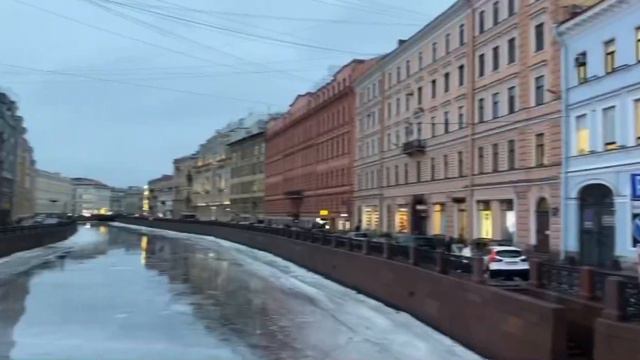 Vlog: В Питере по самому популярному маршруту смотреть онлайн