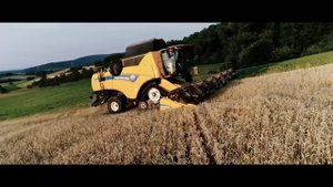 New Holland CX8 80   эффективный клавишный комбайн