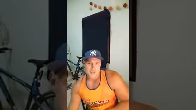 Сергей Миронов ЛЫСЫЙ МЕНСФИЗИК отвечает смотреть онлайн