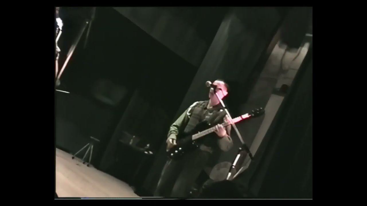 Группа | Наука в полоску | 15 ноября 1996 | Босиком по солнцу смотреть онлайн