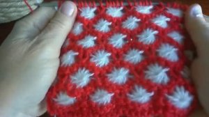 Узор двухцветный "Звёздочки". Вязание с нуля. Узоры спицами. Вяжем вместе..mp4