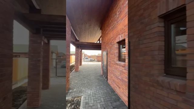 ?Уникальный коттеджный поселок со своим индивидуальным стилем.