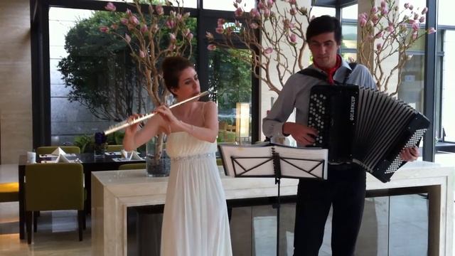 El Choclo - tango, flute & accordion смотреть онлайн