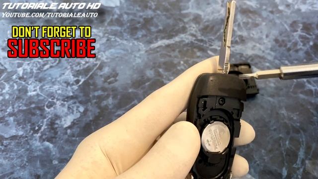 Ford Fiesta MK8 How To Replace Battery Key Fob смотреть онлайн