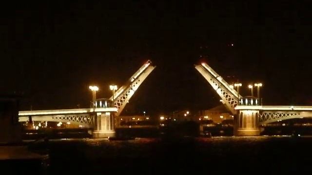 Развод моста Лейтенанта Шмидта смотреть онлайн