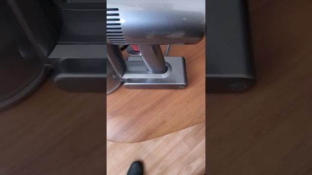 Vacuum cleaner Dreame V11 VVN6  not working