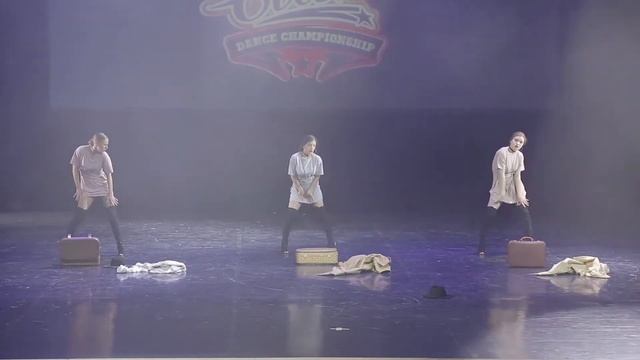 The First Crew Ladies | ADULTS | SLOW SHOW | MOVING STAR 2017 смотреть онлайн