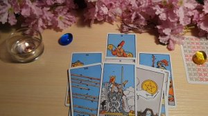 ? УЙТИ ИЛИ ОСТАТЬСЯ? ОТНОШЕНИЯ, РАБОТА  Таро онлайн, Общий Расклад Таро, Гадание Таро, Прогноз