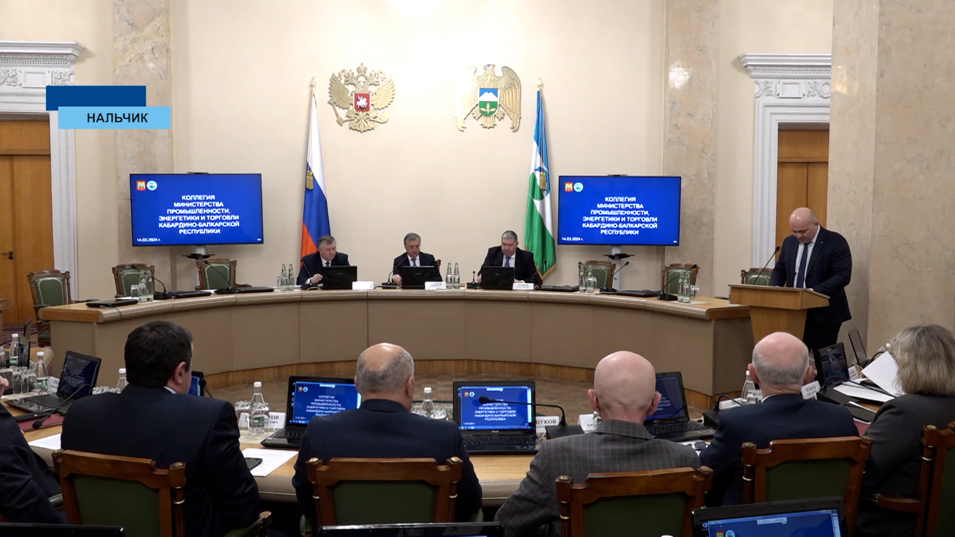 В Правительстве республики продолжают проводить стратегические сессии