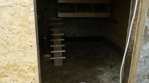 Как построить курятник часть 3