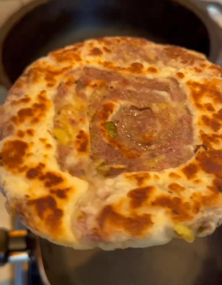 Мясные лепёшки с картошкой  .