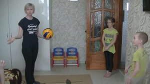 Подвижные игры с мячом