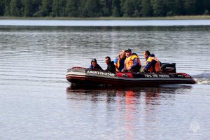 Спасение людей, терпящих бедствие на водных объектах