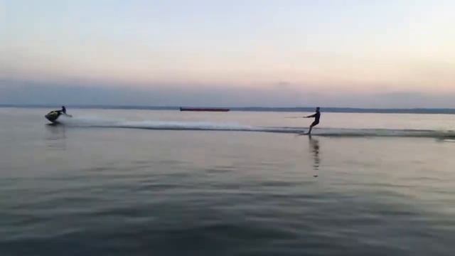 Макс катит на Вейке по Волге 2018 смотреть онлайн