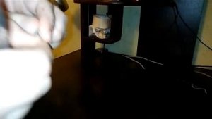 Как достать неодимавый магнит из наушников