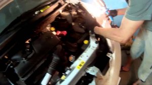 Как снять фару на Ниссан Ноут