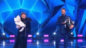 SHENA объяснила почему выбрала костюм Скунса в 4 м сезоне шоу  Маска