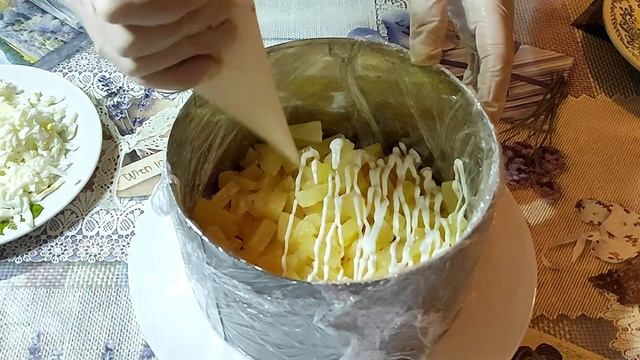 ОБАЛДЕННЫЙ  САЛАТ "НЕЖЕНКА" ИЗ ТРЕХ ИНГРЕДИЕНТОВ/Салат на Праздничный Стол