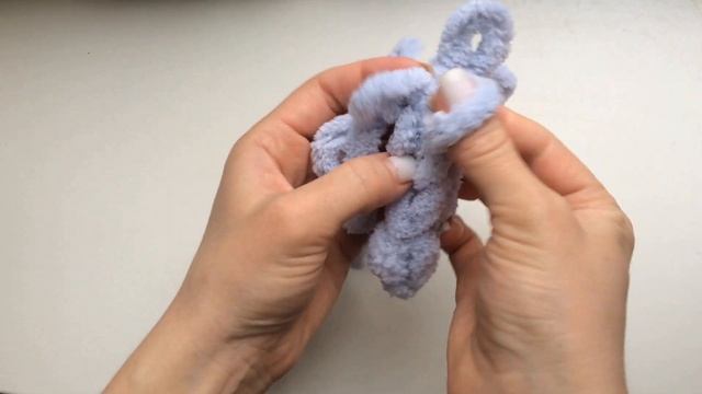 УШКИ мишки, мышки для балаклавы вяжем из Ализе Пуффи смотреть онлайн