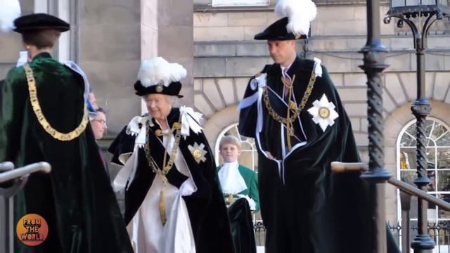 The Queen dons full ceremonial robes for Order of the Thistle her SIXTH appearance in just 5 days смотреть онлайн