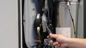 Обзор газового конденсационного котла Buderus серии Logamax plus GB122i