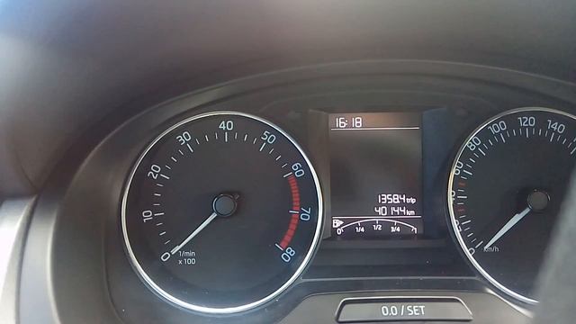 Обнуляем счётчик замены масла на Шкоде Рапид 2016 года, двигатель 1,6. смотреть онлайн