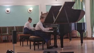 Дуэт В. Бипперт - С. Панкова : Шнитке - Шинель для 2х фортепиано