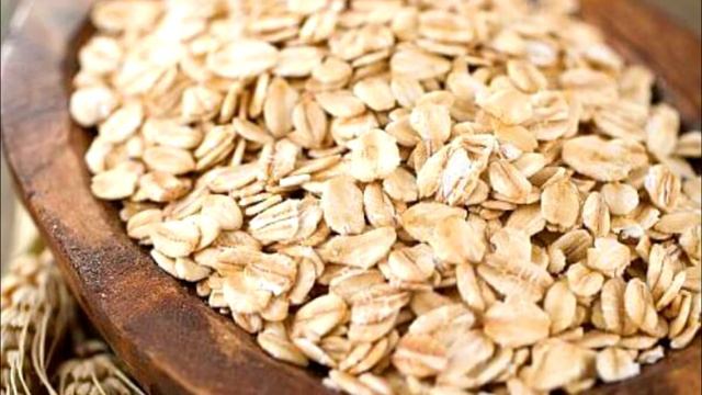 Это настоящий эликсир жизни… Поднимает на ноги даже тяжело больных! смотреть онлайн