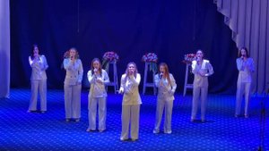 Вокальный ансамбль "Сопрано". Песня "Прекрасное далеко"