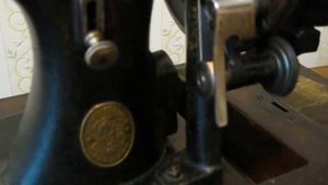 Намотка нитки на шпульку