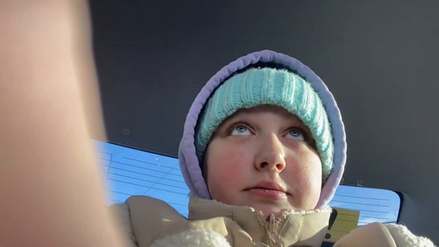 ЕДЕМ НА ДАЧУ ! *МОЙ ПЕРВЫЙ ВЛОГ???* смотреть онлайн