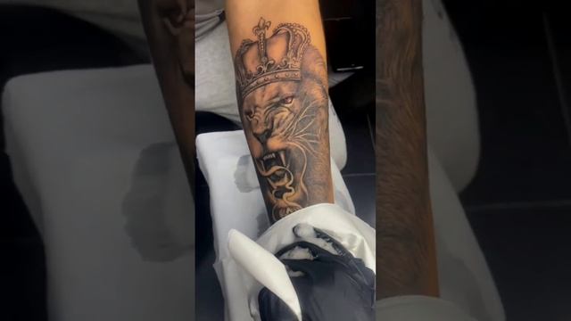 Trending tattoo in Hand #youtubeshorts #shortsvideo #trending #inkdrawing #tattoo #painting  #art