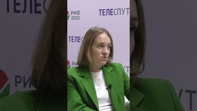 Директор в Студии Артемия Лебедева Евгения Ежикова – о дипфейках