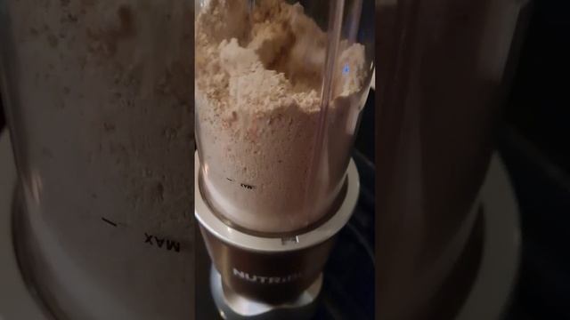 Jumbo oats into oat flour