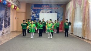 985 Народный танец Подготовительная группа Северное сияние