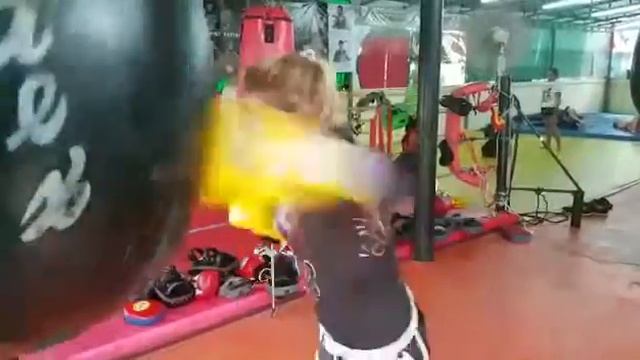 Тренировки в Таиланде. Mixfight Pattaya 0945678106. Бокс кикбоксинг Муай Тай.