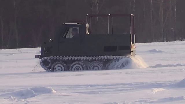 САМОДЕЛЬНЫЙ ГУСЕНИЧНЫЙ ВЕЗДЕХОД)