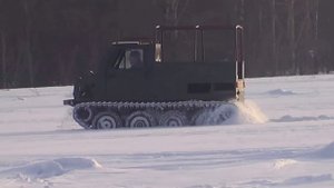 САМОДЕЛЬНЫЙ ГУСЕНИЧНЫЙ ВЕЗДЕХОД)
