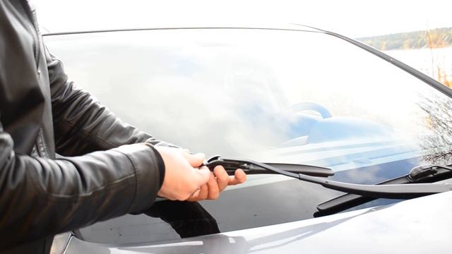 Как заменить щетки стеклоочистителя на хендай солярис 2 + Обзор щеток Goodear Frameless смотреть онлайн