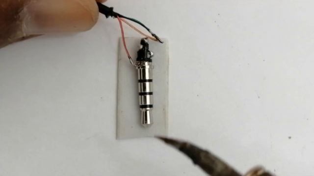 How to repair fix handsfree headset earphone jack pin speaker not working смотреть онлайн