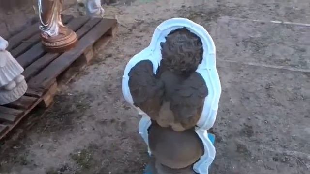 ФИГУРЫ  ИЗ  БЕТОНА
