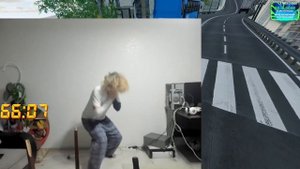 чел сломал себе руку из за онли ап