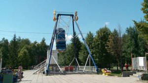 "Бийчане считают опасными аттракционы в Горсаду" (Будни, 12.08.19г., Бийское телевидение)