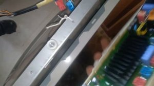 Ремонт стиральной машины LG с прямым приводом. Замена крестовины, подшипников, сальника.